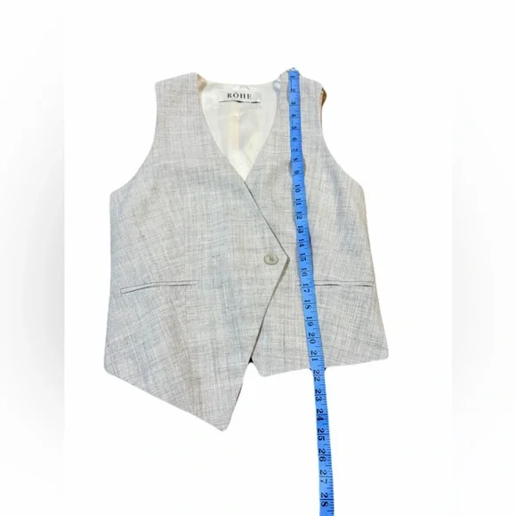 RÓHE Overlap Asymmetric Slub Waistcoat V-neck cut linen-enriched size 36 (Small) - Picture 12 of 16